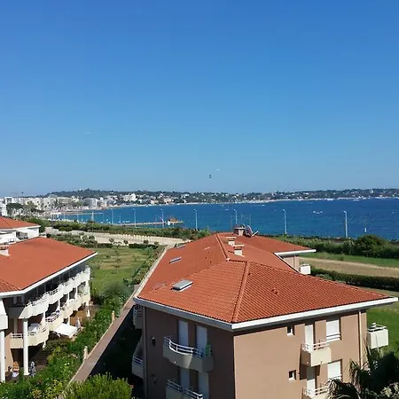 Le Lagon Bleu Апартаменты *